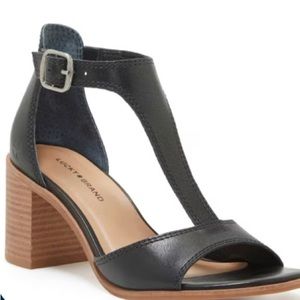 Lucky Brand Sabeni Leather Block Heal Sandals